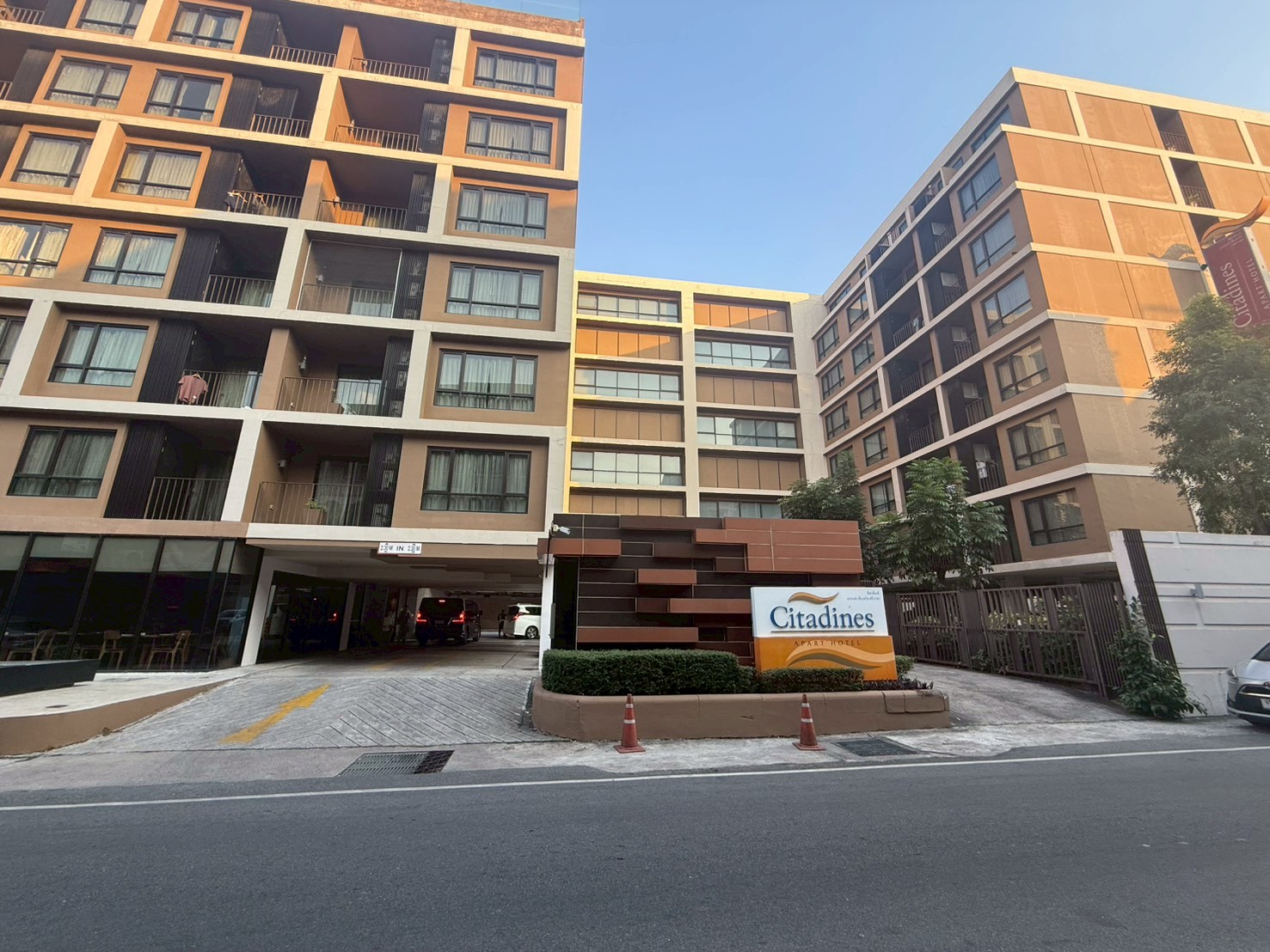 Citadines Grand Central Sri Racha 外観