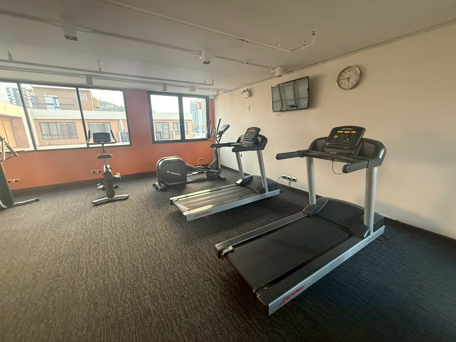 シタディーン シラチャ ジム