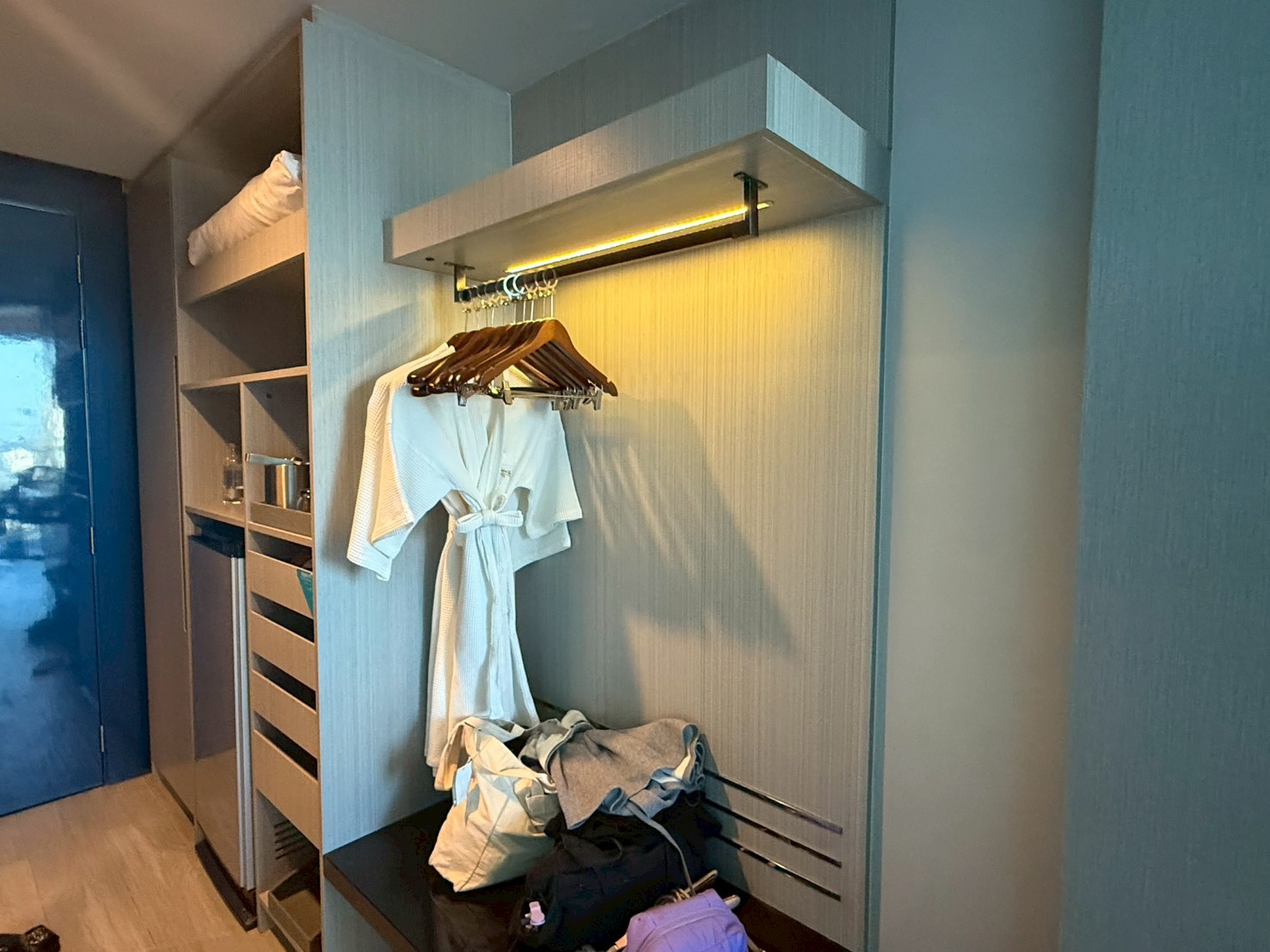 クローゼット外部